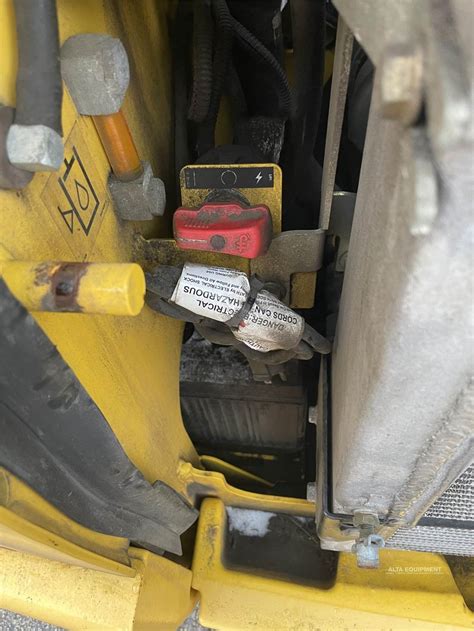 new holland skid steer fuse box location|new holland l228 fuse box location.